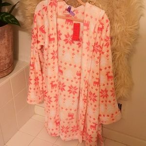 Hooded Pink Reindeer Snowflake Robe